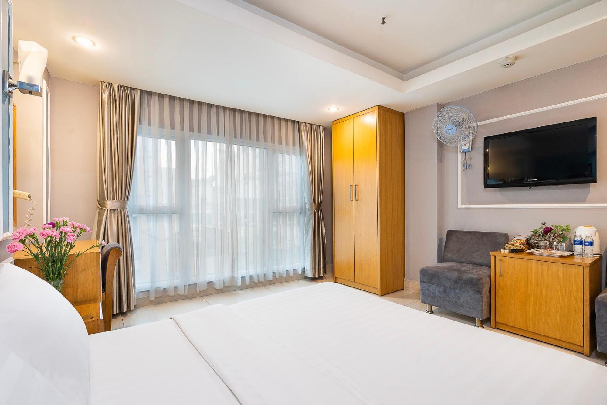 Lucky Star Hotel 146 Nguyen Trai Хошимин Екстериор снимка