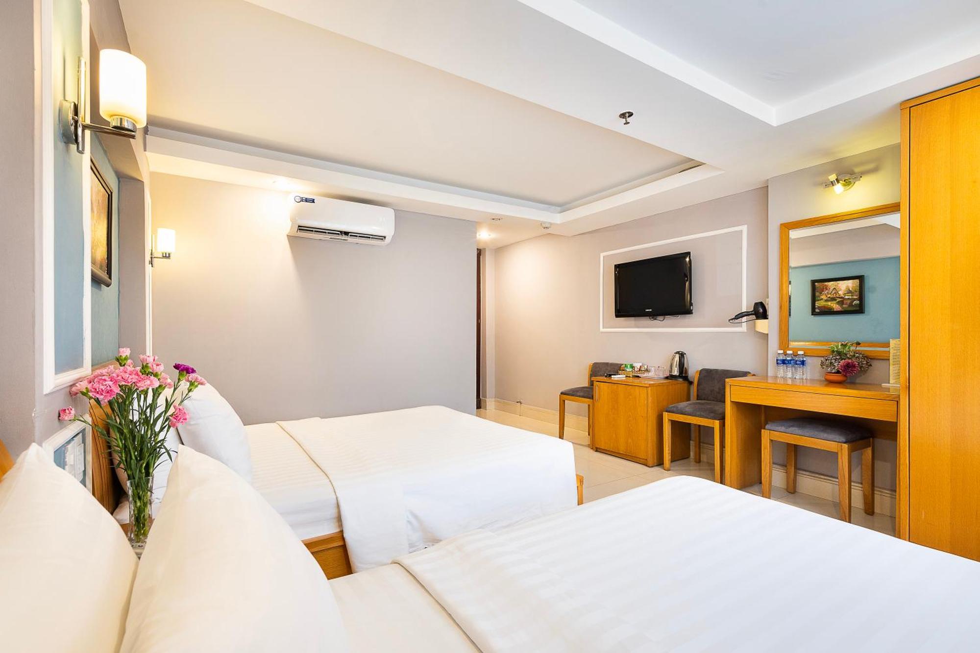 Lucky Star Hotel 146 Nguyen Trai Хошимин Екстериор снимка