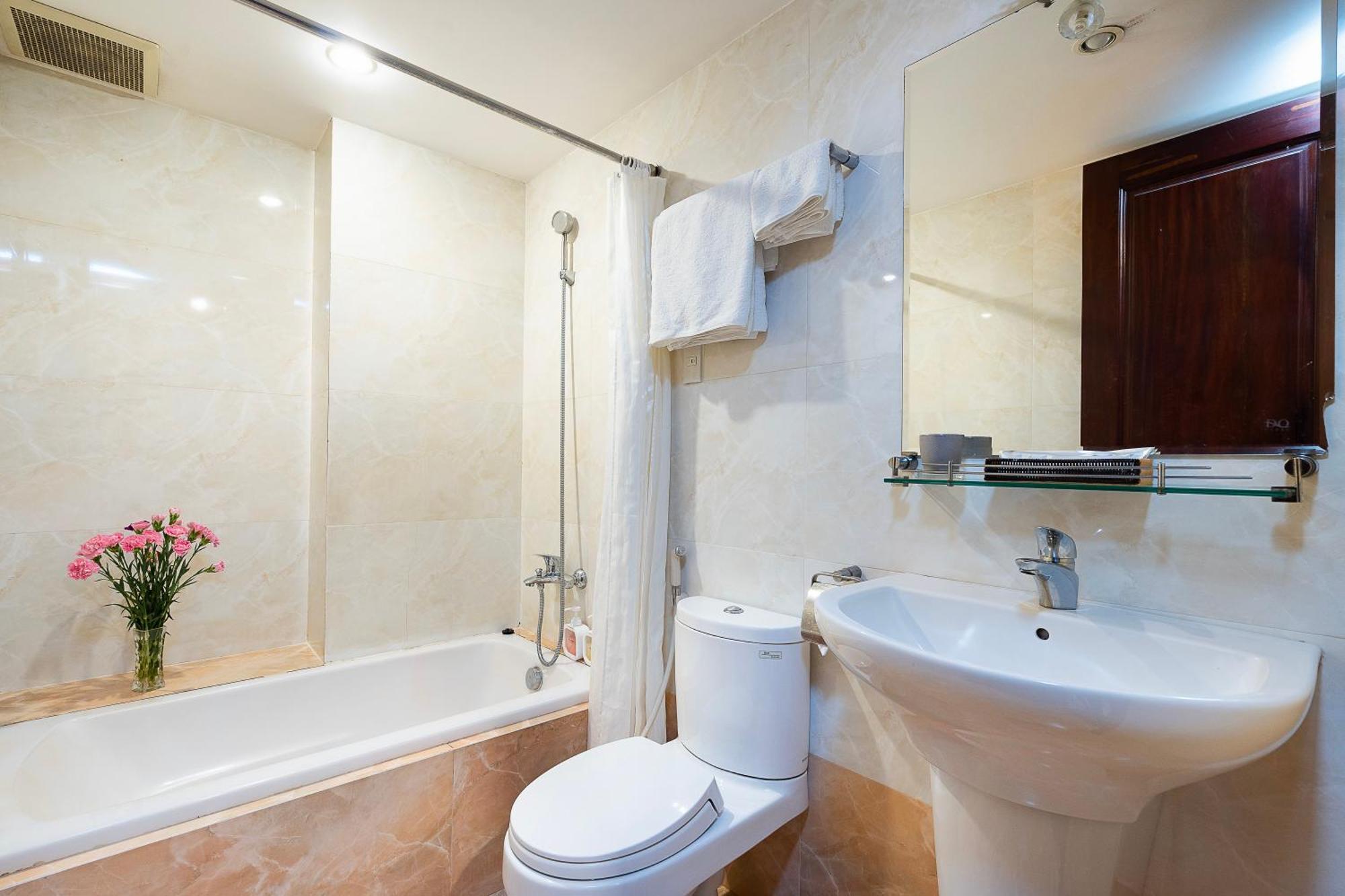 Lucky Star Hotel 146 Nguyen Trai Хошимин Екстериор снимка
